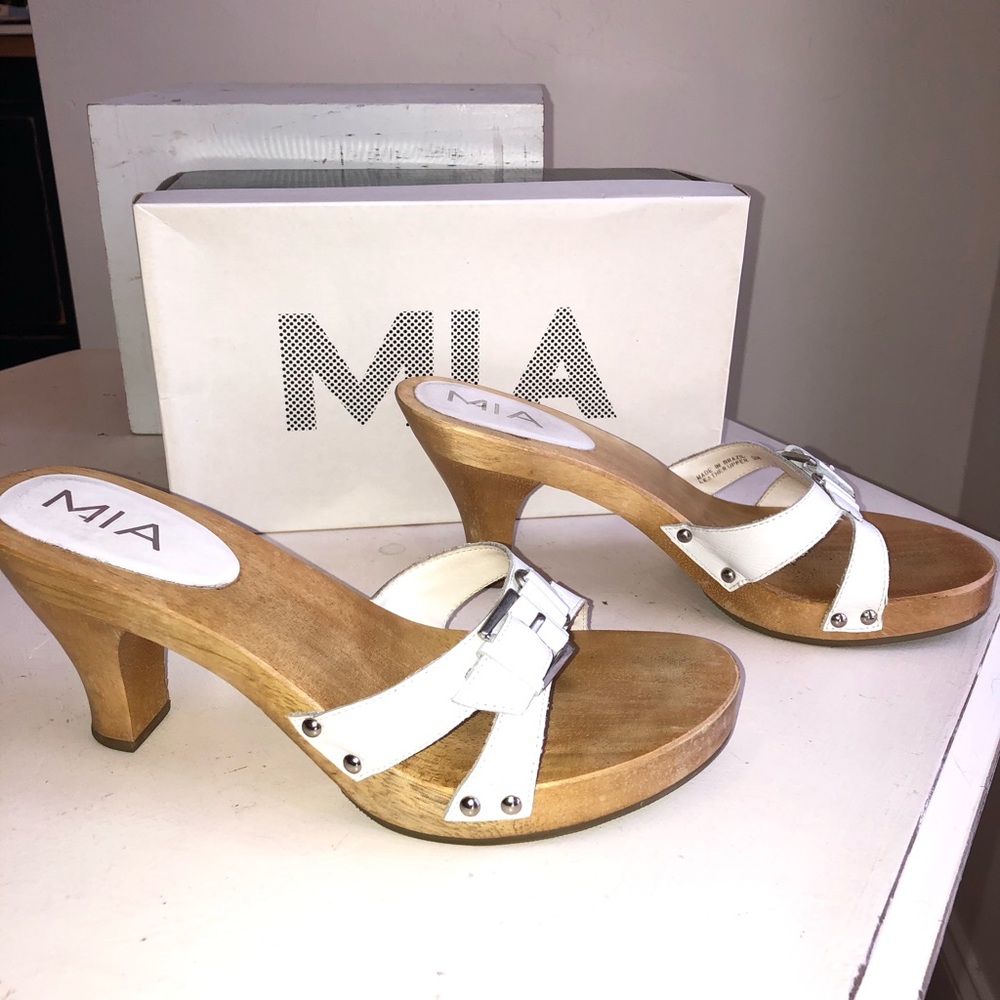 Mia Feverish Wood Heeled Sandal